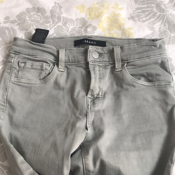J brand Gibson distressed denim NWOT - Picture 7 of 8
